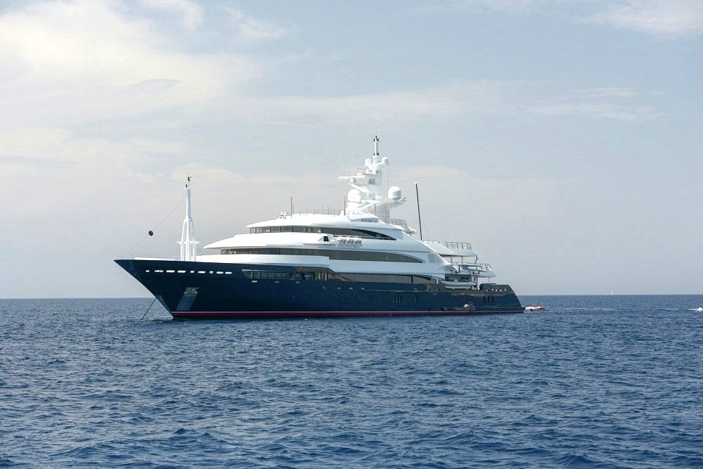 yacht amevi